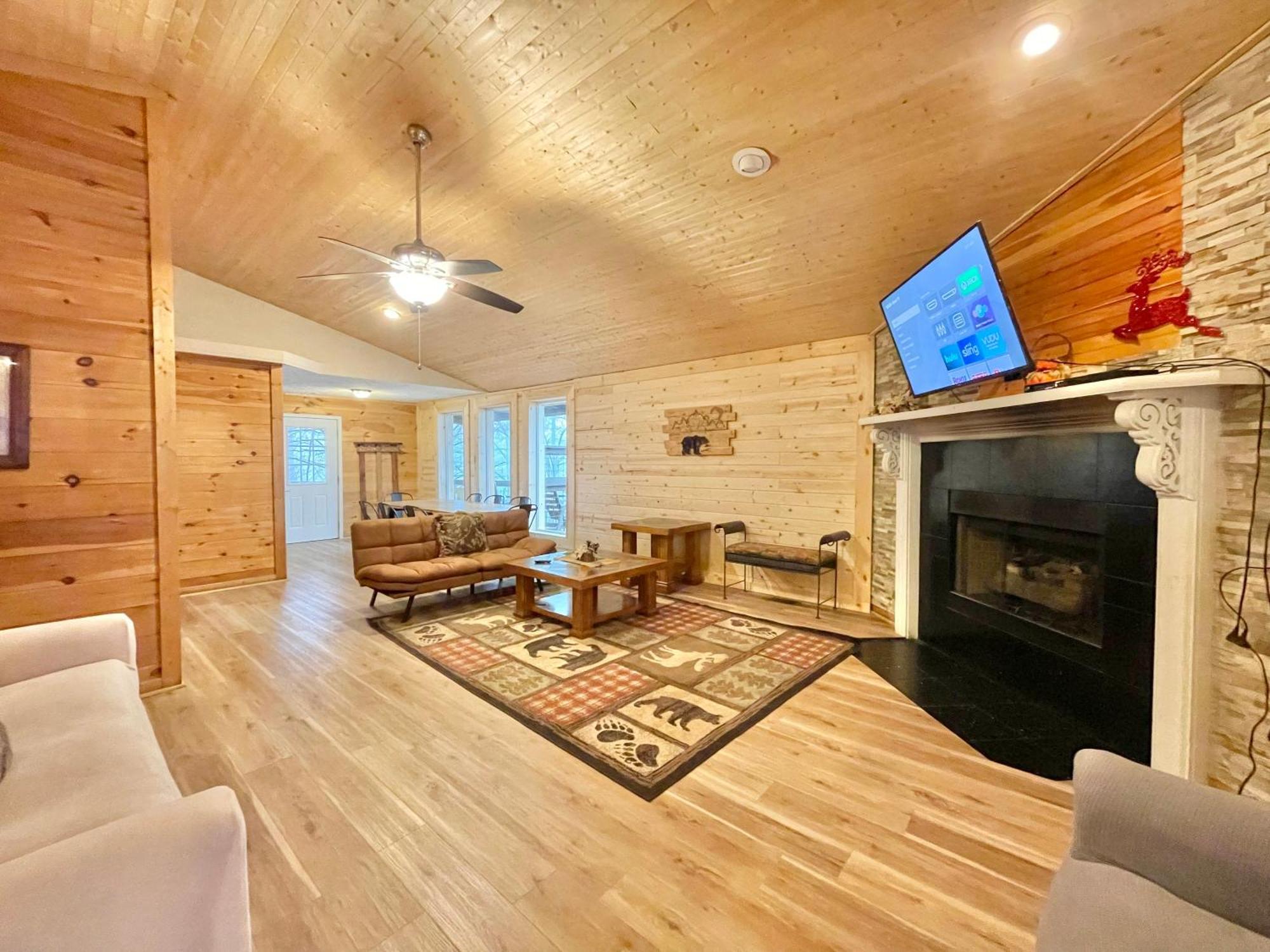 Lazy Bear Cabin Sevierville Exteriör bild