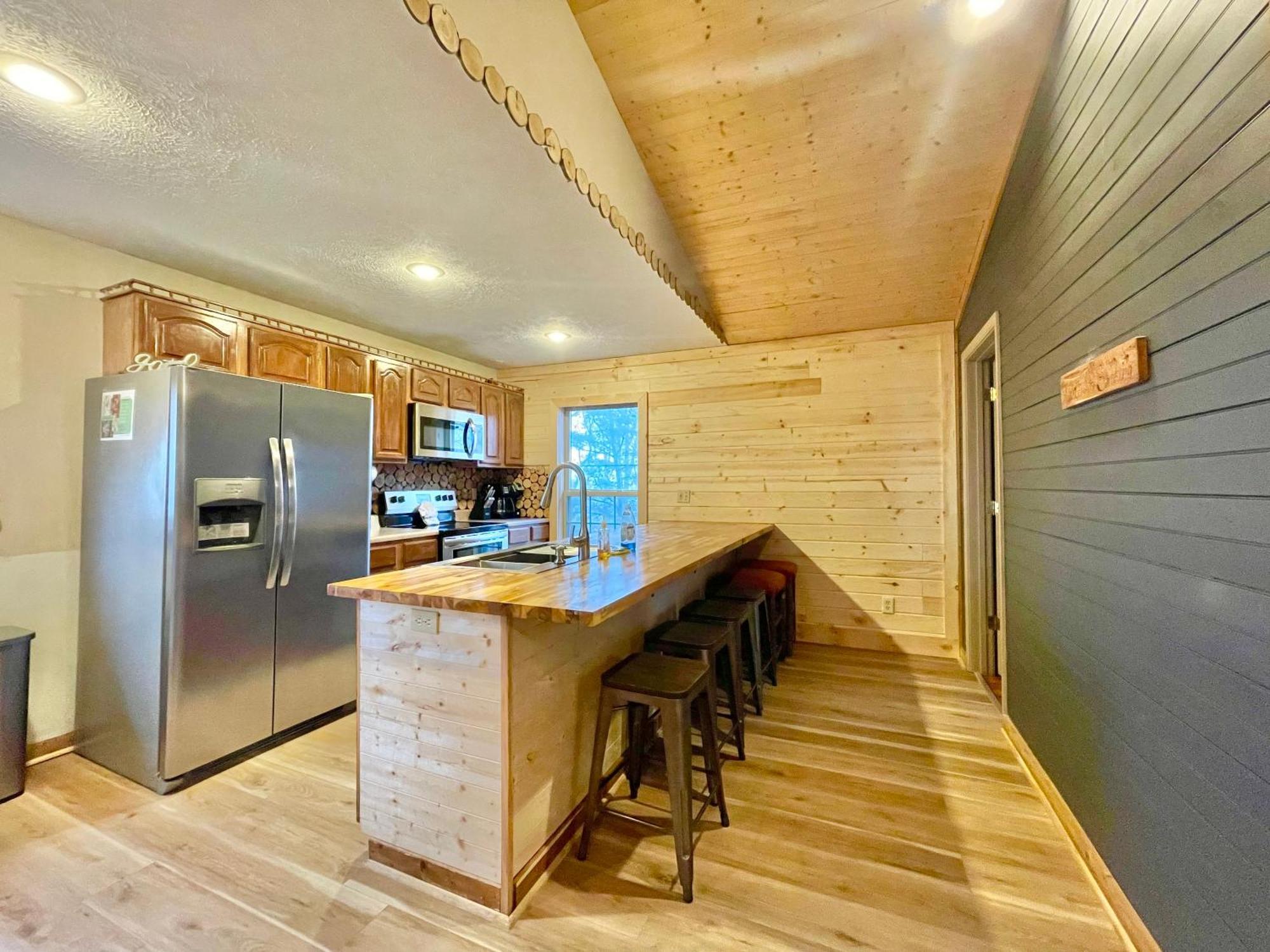 Lazy Bear Cabin Sevierville Exteriör bild